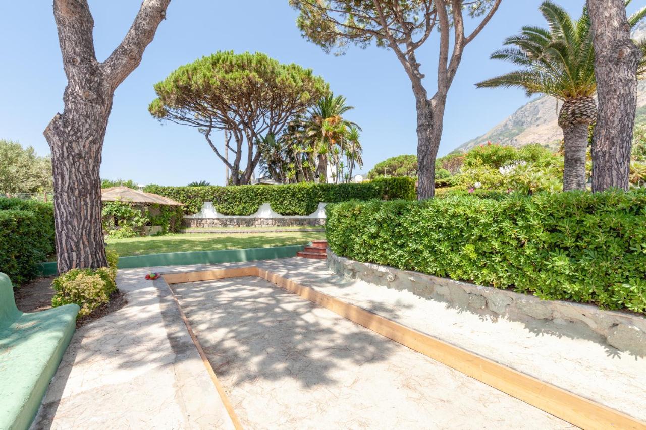 Villetta Con Giardino Esclusivo Di 1000 Mq, Piscina, Tennis, Calcio, Bocce Forio di Ischia Dış mekan fotoğraf