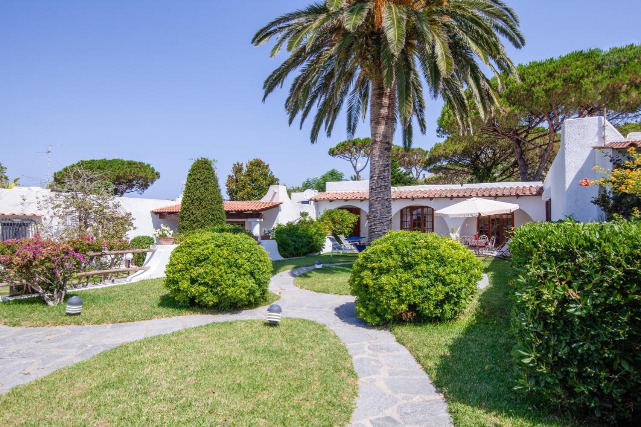 Villetta Con Giardino Esclusivo Di 1000 Mq, Piscina, Tennis, Calcio, Bocce Forio di Ischia Dış mekan fotoğraf